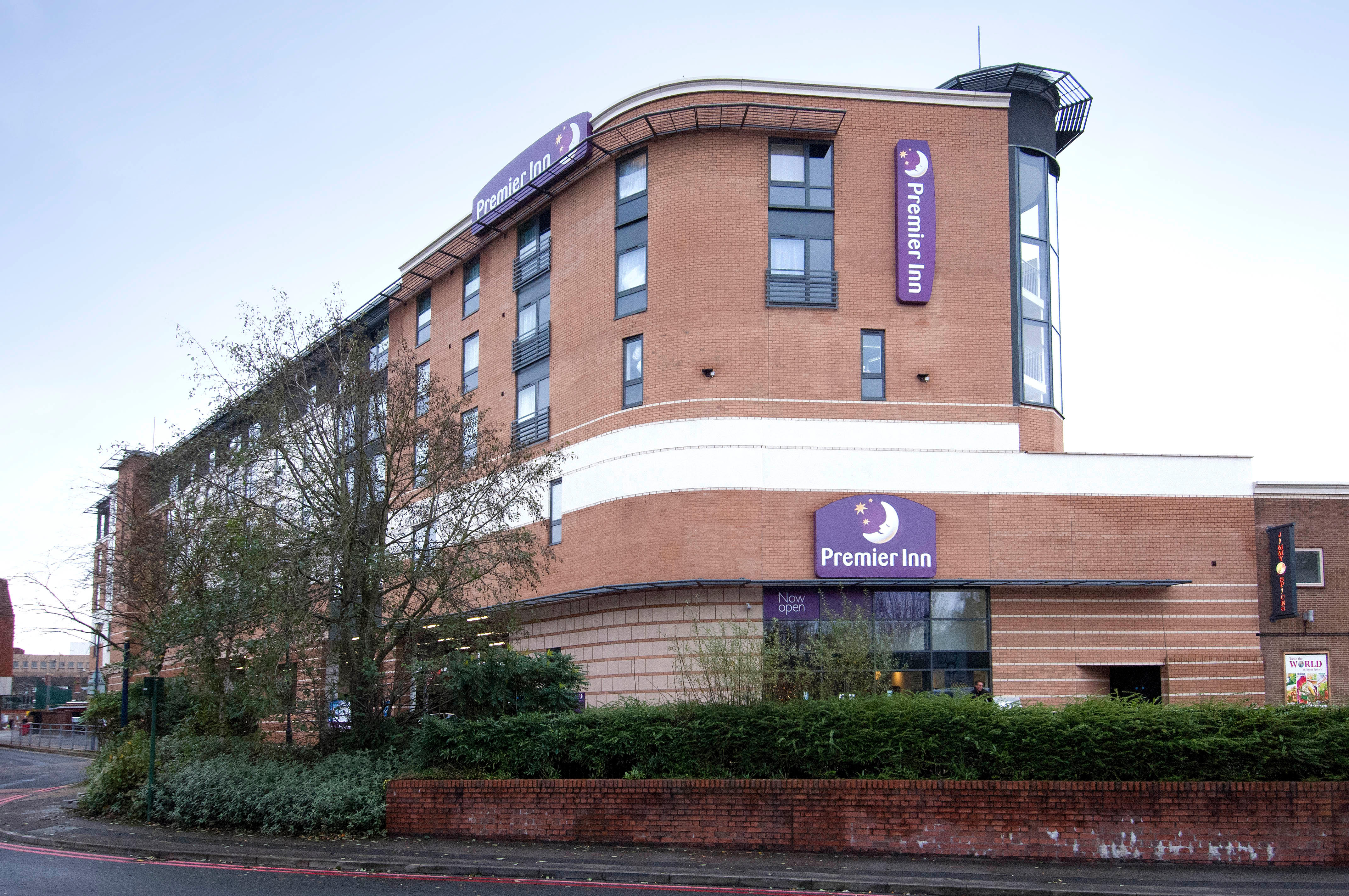 Images Premier Inn Solihull Town Centre hotel