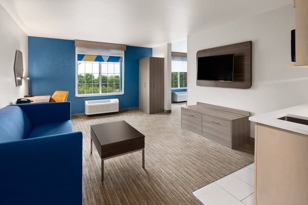 Images Holiday Inn Express & Suites Acme-Traverse City by IHG