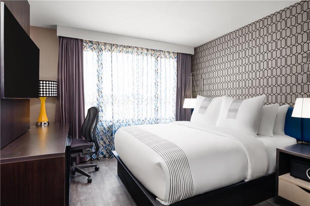 Images GLō Best Western Bronx NYC