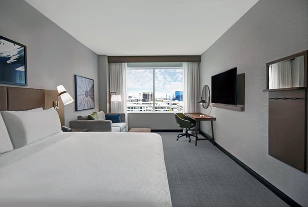 Images Staybridge Suites Houston - Galleria Area by IHG