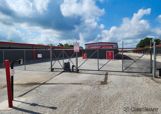 Images CubeSmart Self Storage