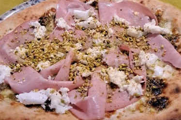 Images Pizzeria Vulcanica