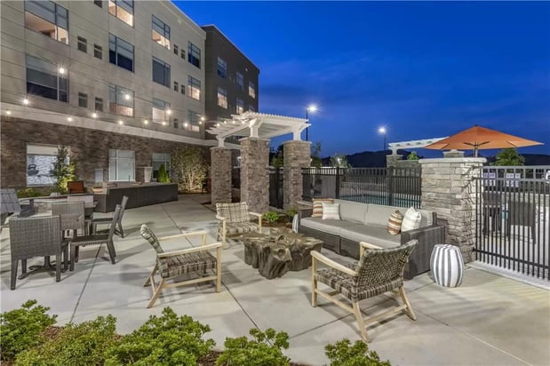 Images DoubleTree by Hilton Greenville Woodruff Road