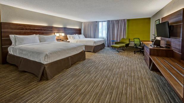 Images Holiday Inn Express Louisville Airport Expo Center by IHG