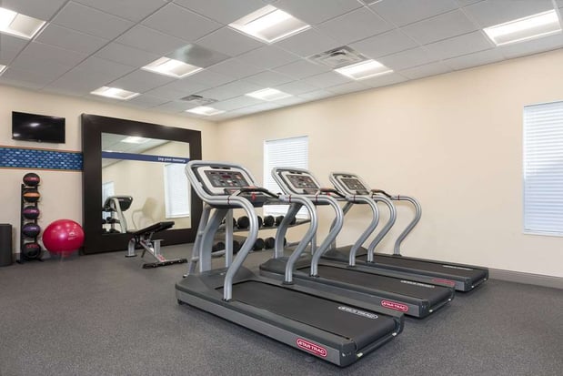 Images Hampton Inn & Suites Chicago Schaumburg