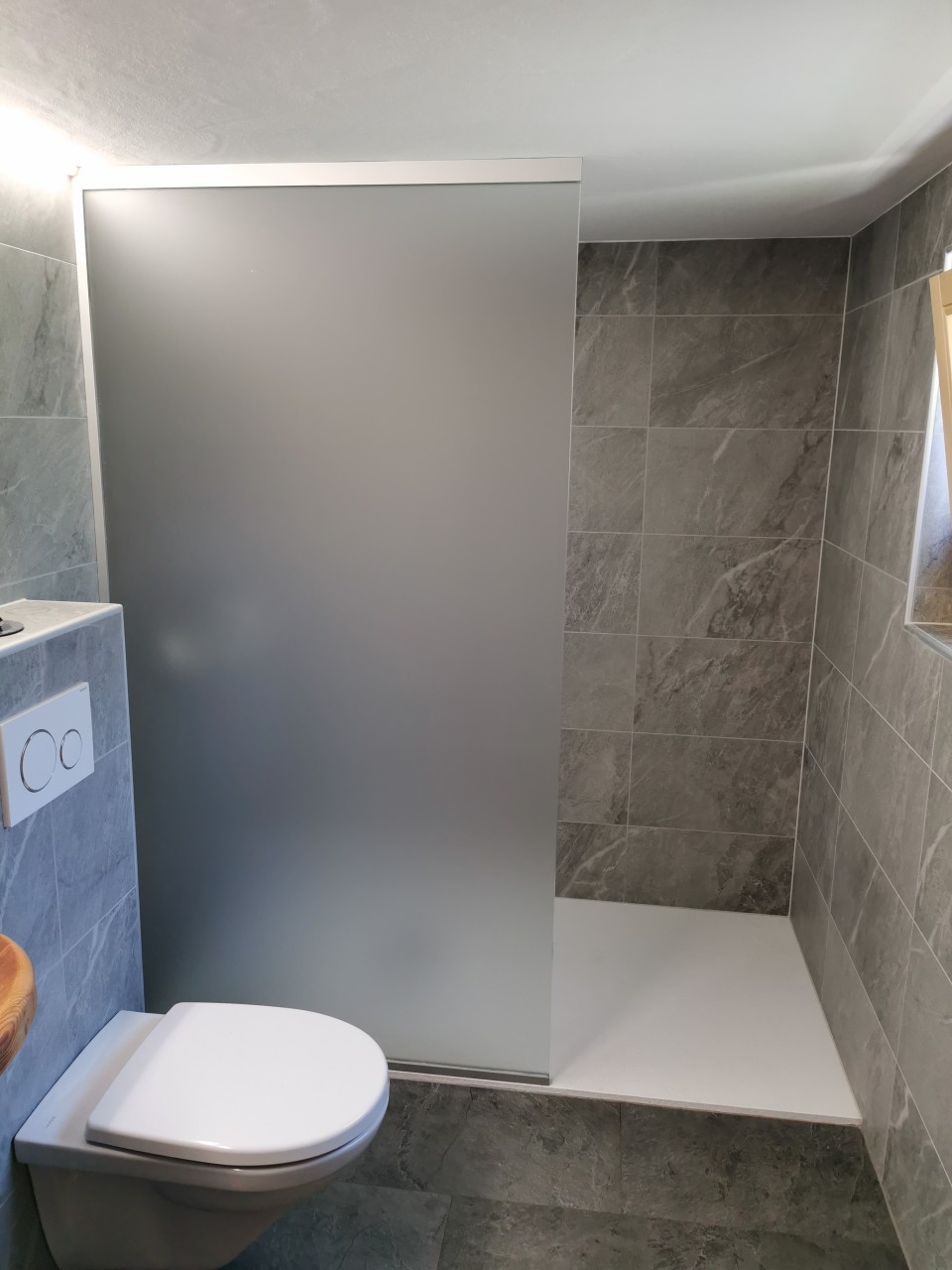 Bilder Meviplex Sarl
