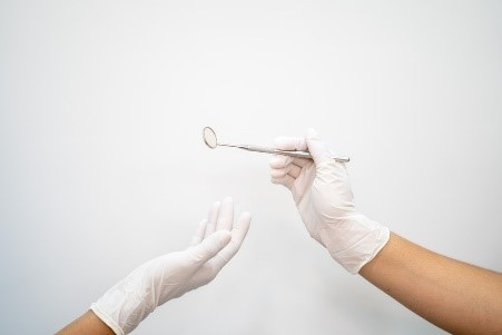 Dr. med. dent. Rüdiger Schrott, Euckenweg 31 in Nürnberg