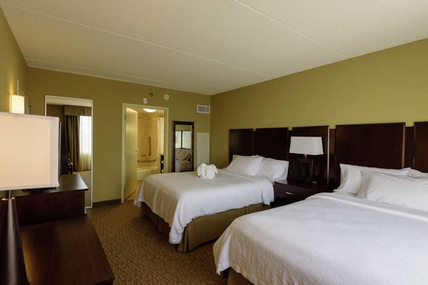Images Embassy Suites by Hilton Minneapolis North