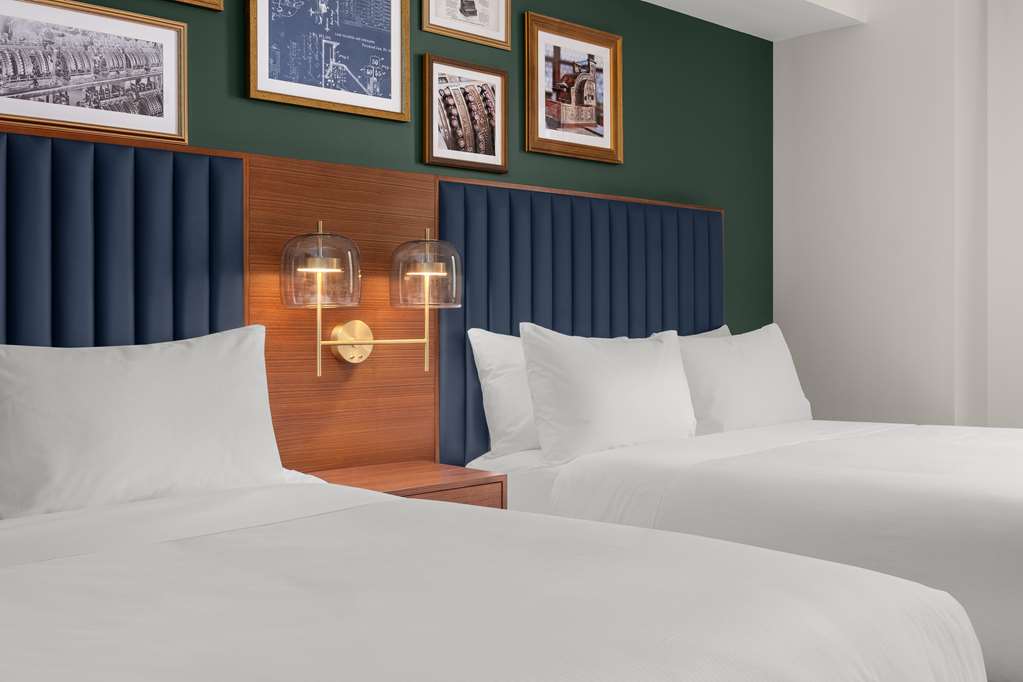 Guest room
