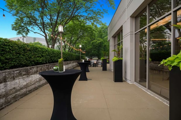 Images Embassy Suites by Hilton Detroit Troy Auburn Hills