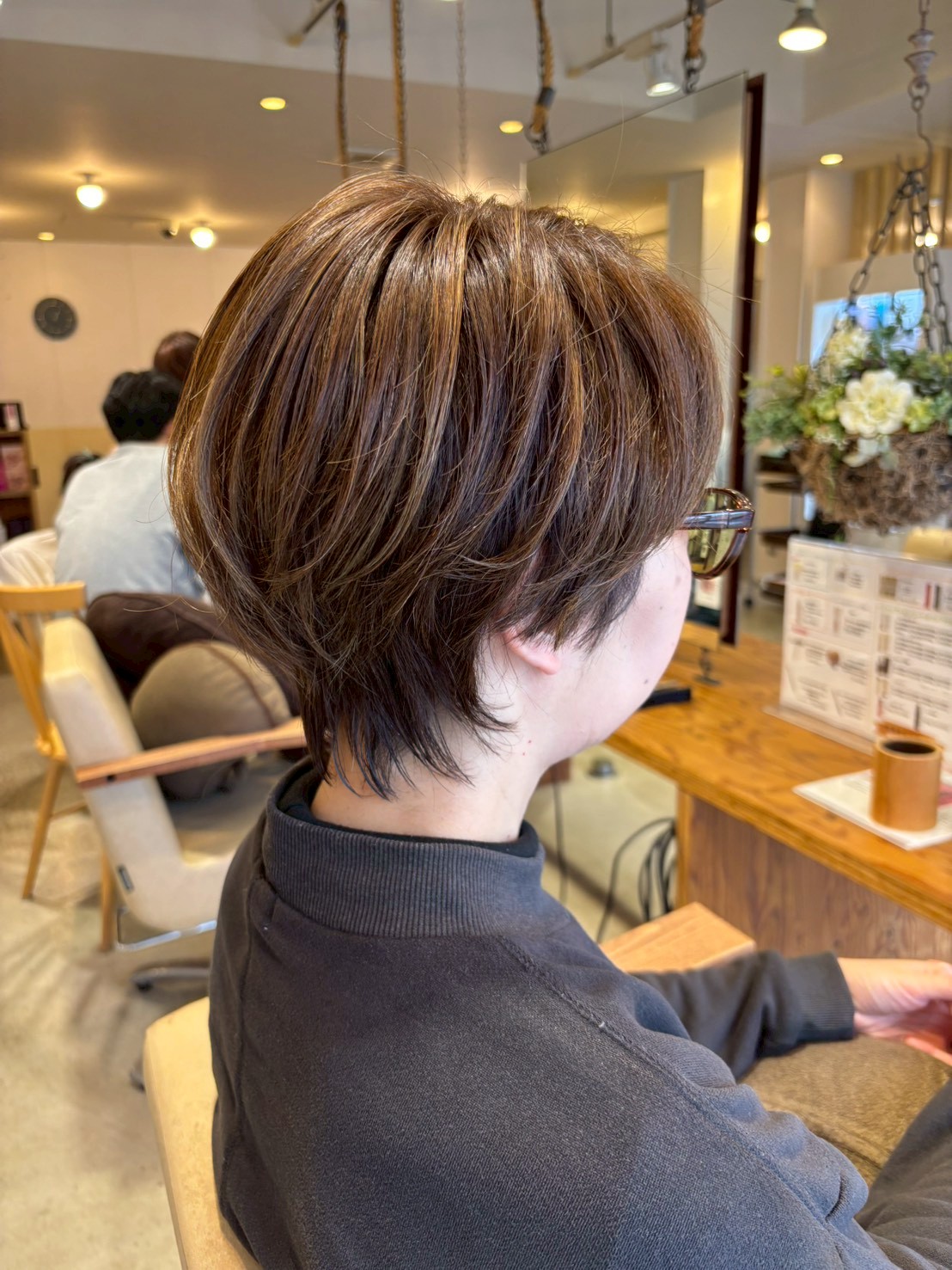 Images PLUS 六地蔵店