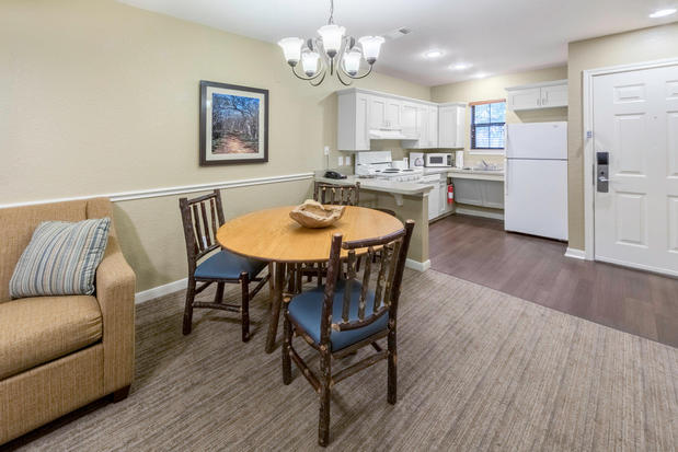 Images Holiday Inn Club Vacations Piney Shores Resort Lake Conroe