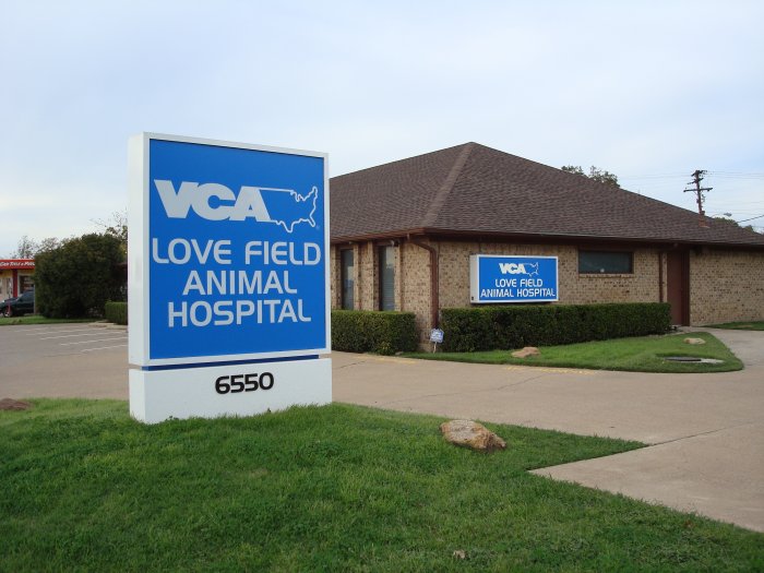 Images VCA Love Field Animal Hospital - CLOSED