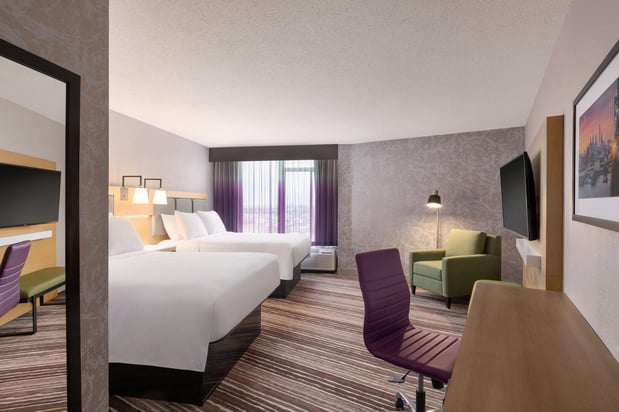 Images Holiday Inn Philadelphia Arpt-Stadium Area by IHG