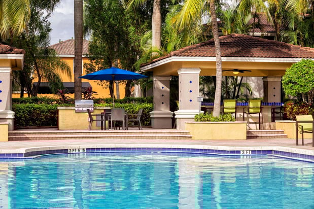 Images Camden Doral Apartments