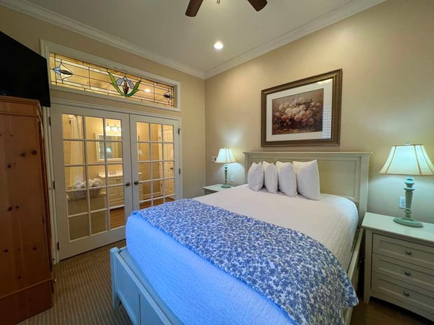 Images Best Western Grandma's Feather Bed
