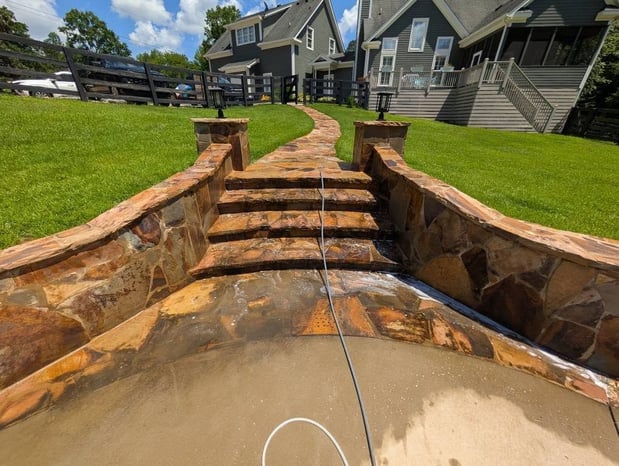 Images E&G Exterior Cleaning Solutions