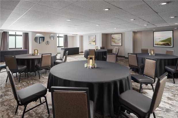 Images Embassy Suites by Hilton at Hot Springs Convention Center
