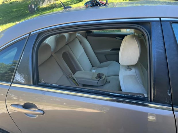 Images Glenn's Auto Glass