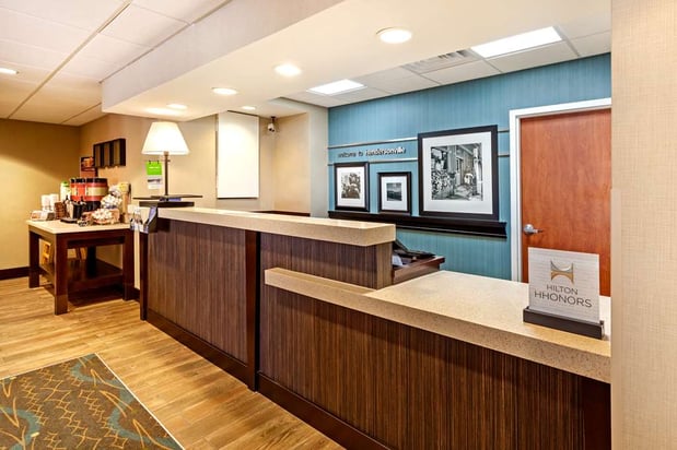 Images Hampton Inn Hendersonville