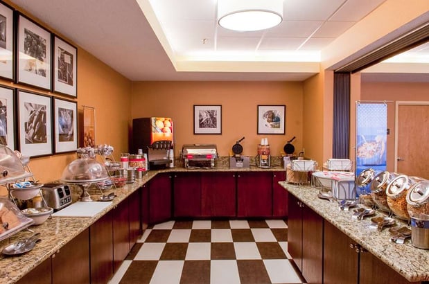 Images Hampton Inn Louisville-North/Clarksville
