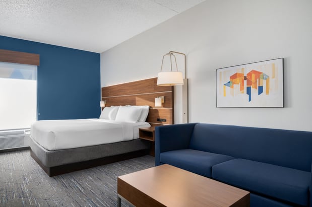 Images Holiday Inn Express & Suites Bentonville by IHG