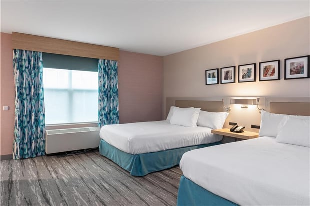 Images Hilton Garden Inn Auburn