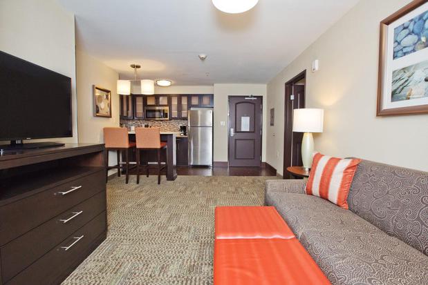 Images Staybridge Suites Austin South Interstate Hwy 35 by IHG