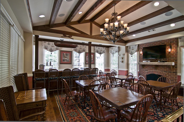 Images Fairfax Square