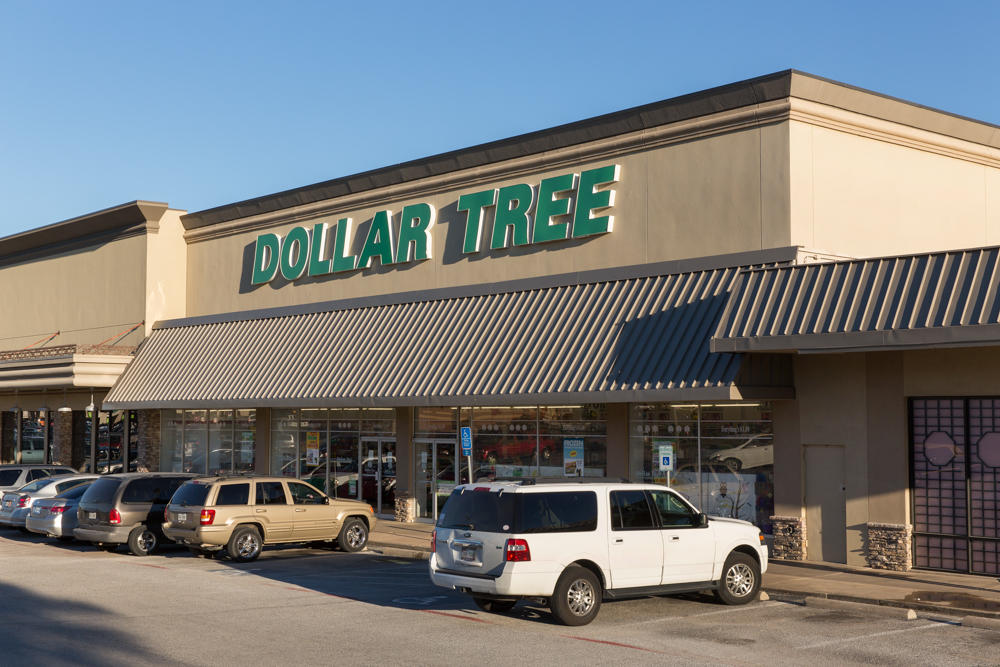 Dollar TREE at Ridglea Plaza Shopping Center