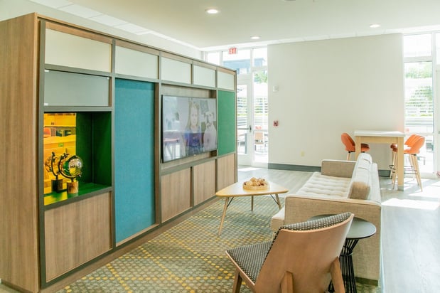 Images Holiday Inn & Suites Orlando I-Drive - Theme Parks by IHG