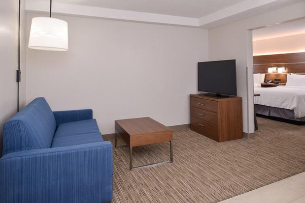 Images Holiday Inn Express Towson Baltimore N by IHG