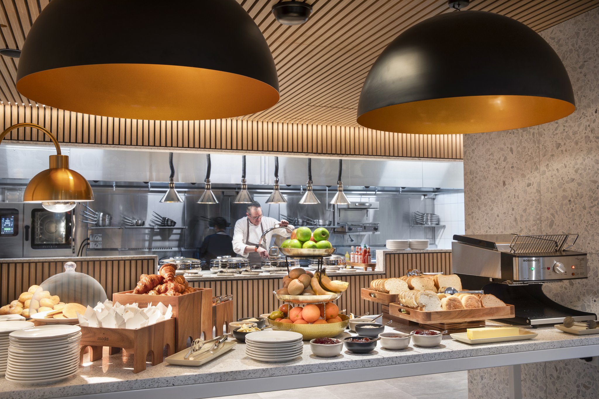 Images Holiday Inn Melbourne Bourke Street Mall by IHG