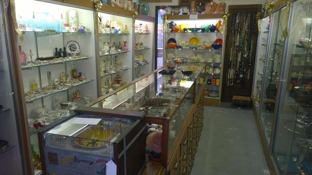 Images Magnolia House Antique Village