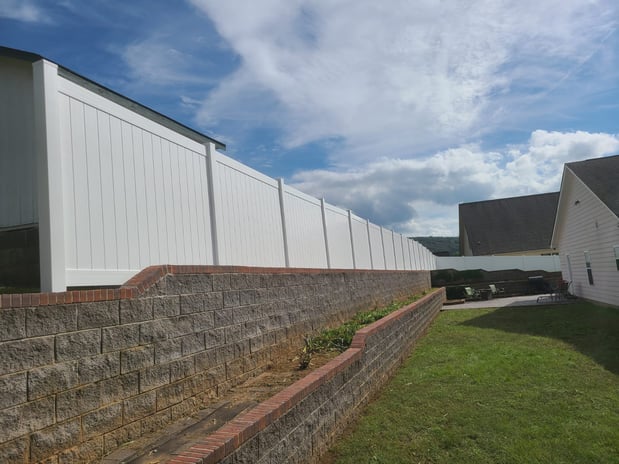 Images Heritage Fence & Repair