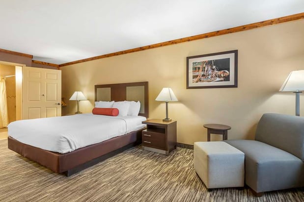 Images Best Western Windwood Inn & Suites