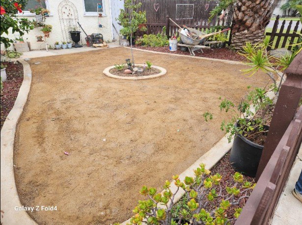 Benitez Landscaping Image