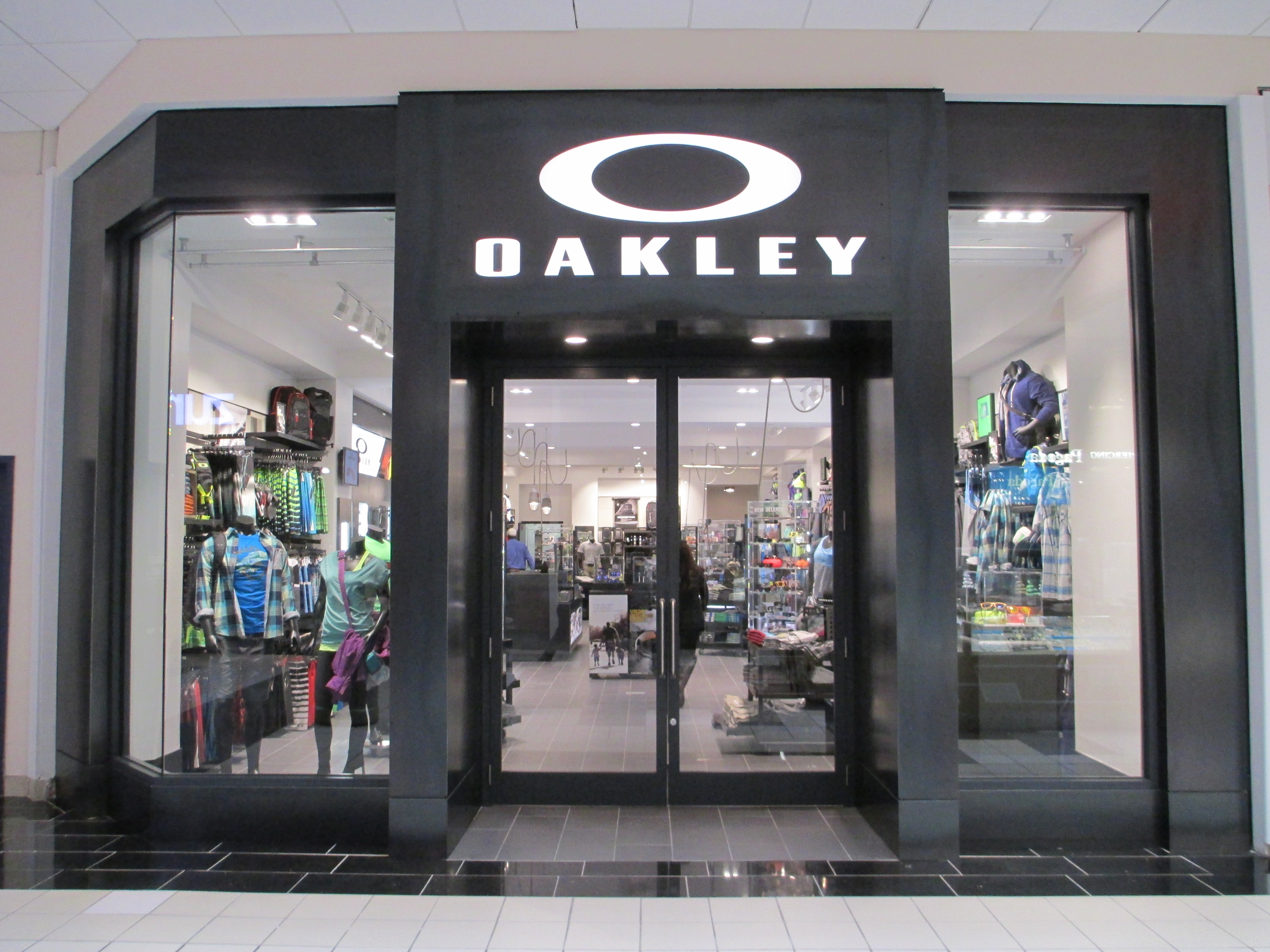 Oakley Store - 1 Crossgates Mall Rd, Albany, NY | n49.com