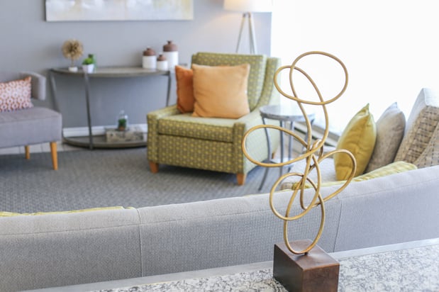 Images Holiday Inn Blmgtn Arpt South - Mall Area by IHG