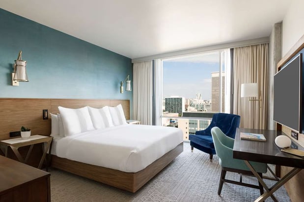 Images Carte Hotel San Diego Downtown, Curio Collection by Hilton