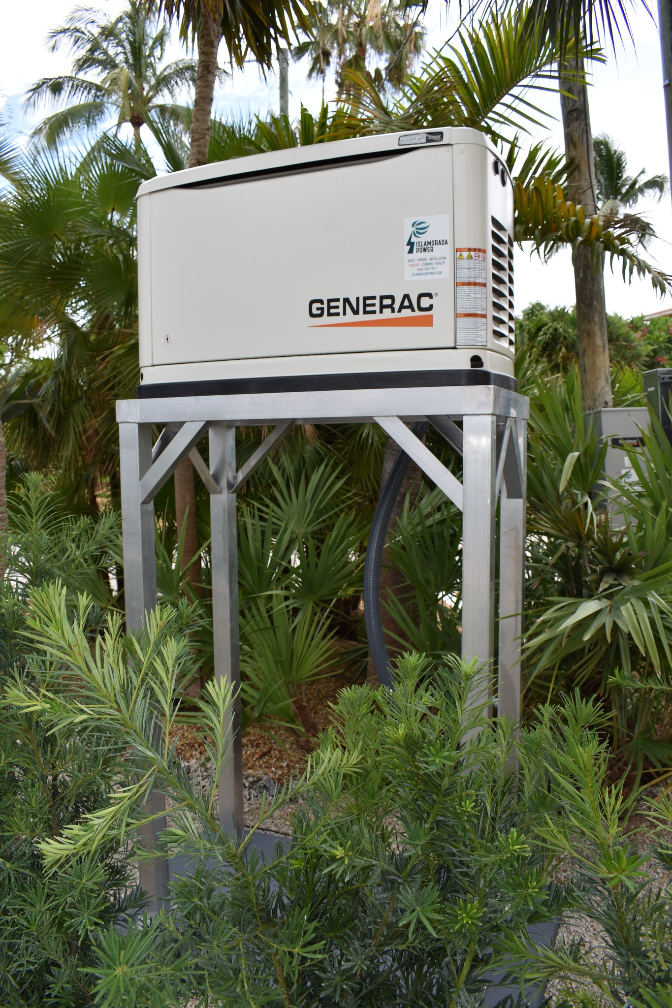 Islamorada Power Logo