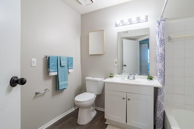 Images The Waterford Apartments Apartment Homes