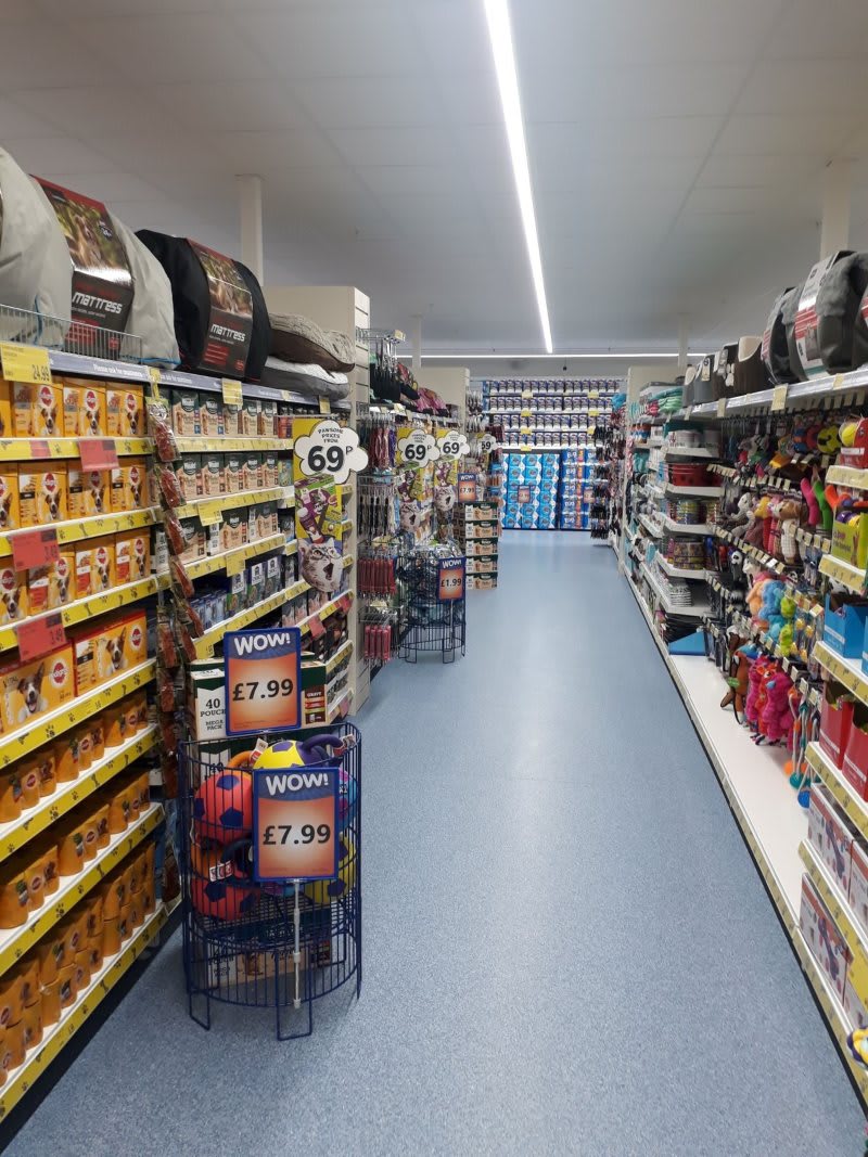 B&M's brand new store in Robroyston stocks an amazing and ever-changing pet range, from dog and cat food to toys and pet bedding.
