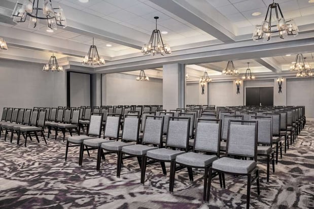 Images Embassy Suites by Hilton Crystal City National Airport