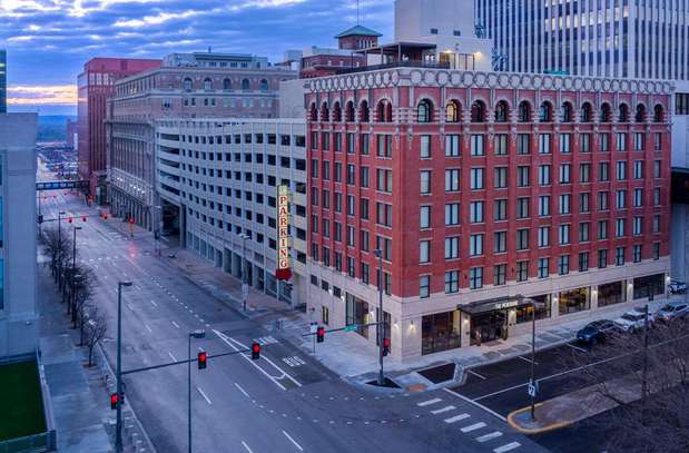 Images The Peregrine Omaha Downtown, Curio Collection by Hilton