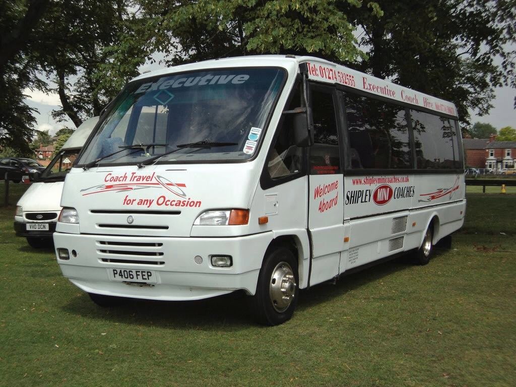 Shipley Mini Coaches Shipley 01274 594671