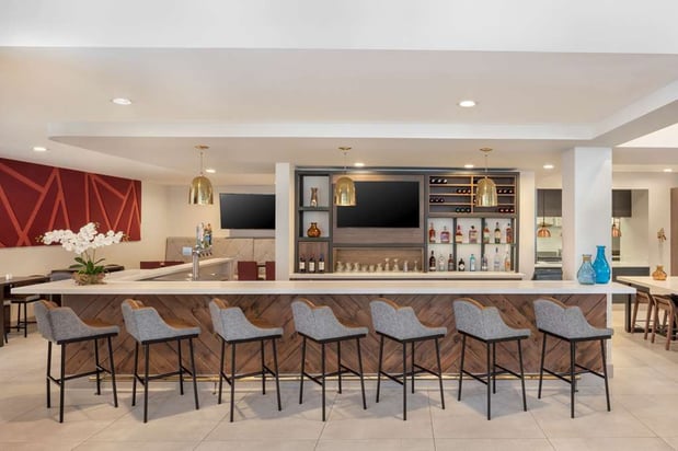 Images Hilton Garden Inn Miami Airport West