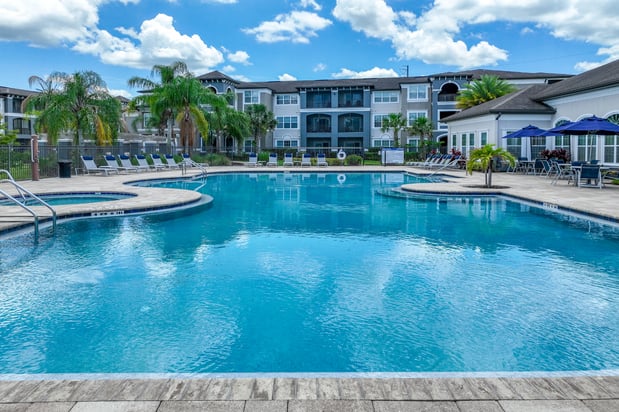 Images Reserves at Alafaya Apartments