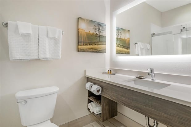 Images Best Western Plus Elizabethtown Inn & Suites