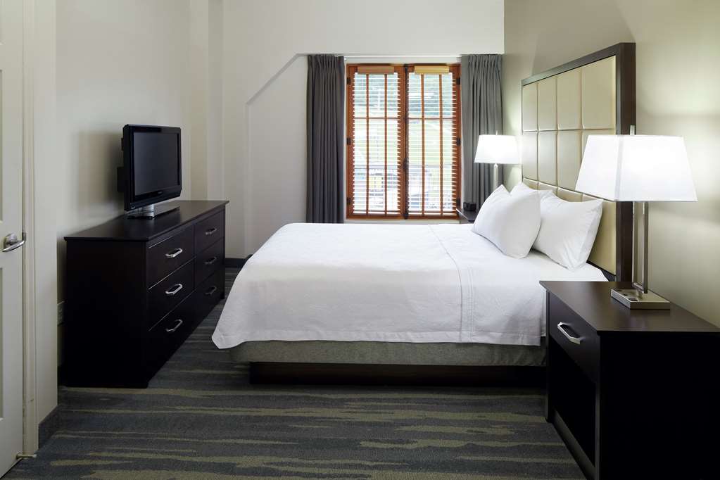 Homewood Suites by Hilton Mont-Tremblant Resort à Mt. Tremblant: Guest room